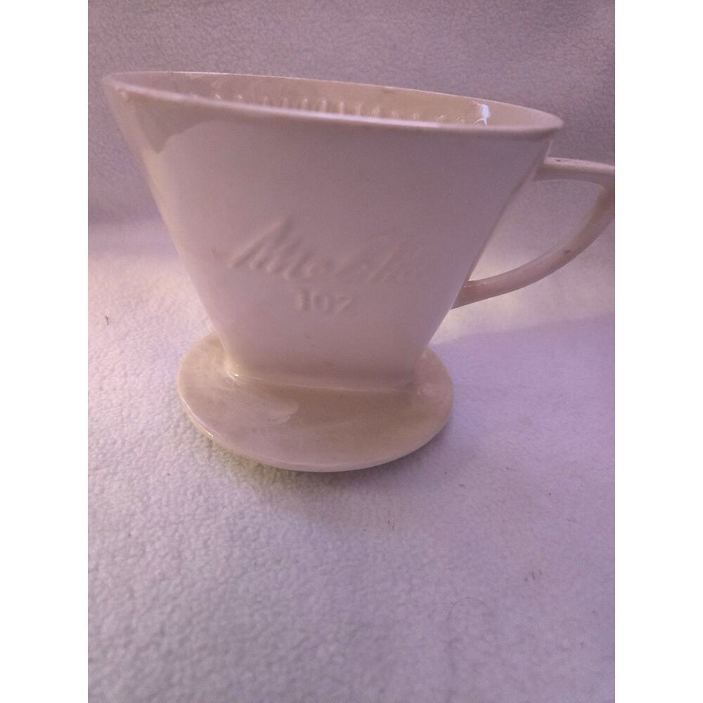 Melitta Pour Over Coffee Cone 1 Hole Drip Filter #102 #2 Vintage White Ceramic